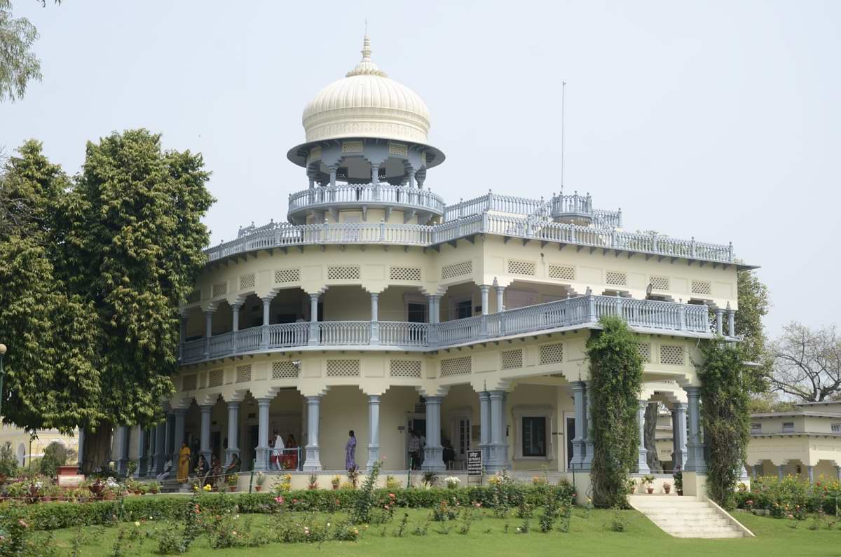 anandbhavan1.jpg